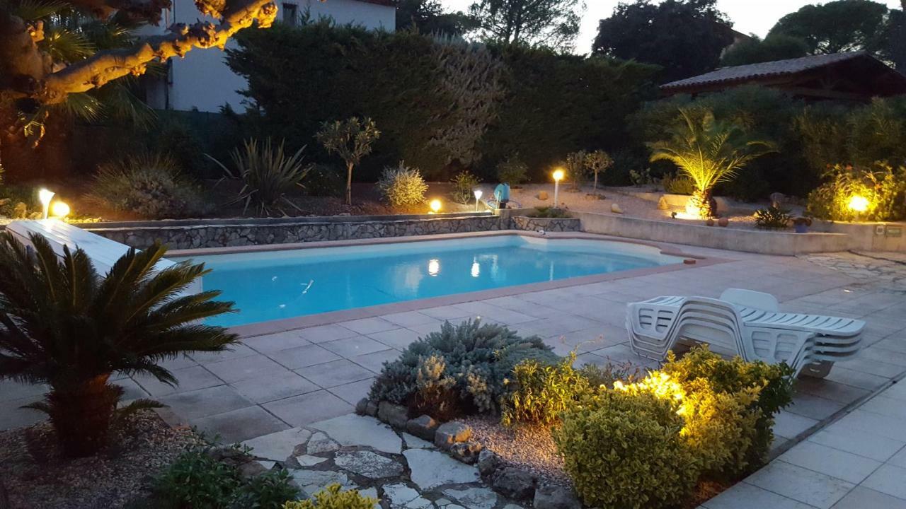 Entre Mer Et Esterel Roquebrune-sur-Argens Exterior photo